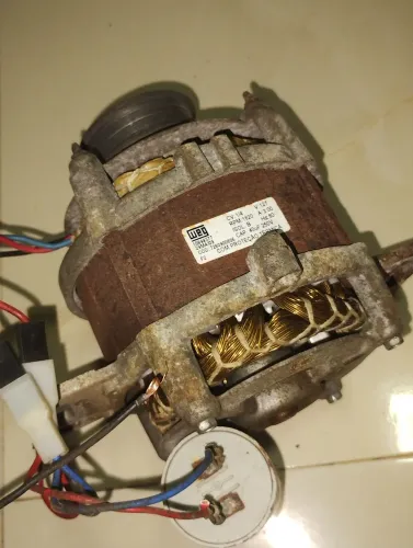 Motor elétrico máquina de lavar.