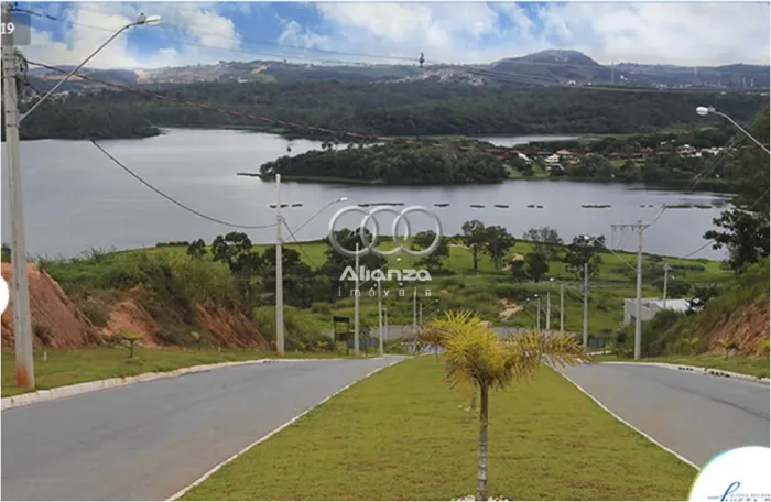 SÍTIO PARA VENDA EM ESMERALDAS