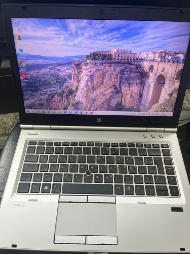 Notebook HP core I5 SSD 120G 