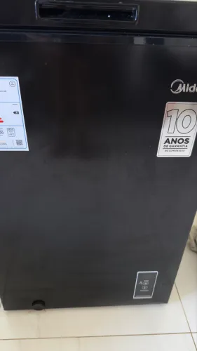 Vendo um Freezer 100