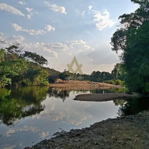 Venda de Casas / Pousada na cidade de Vargem Bonita