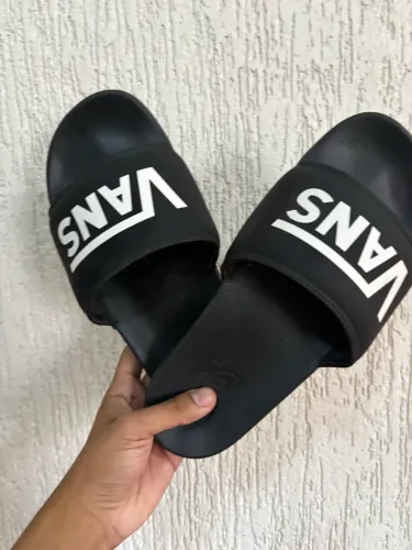 Chinelo Vans 