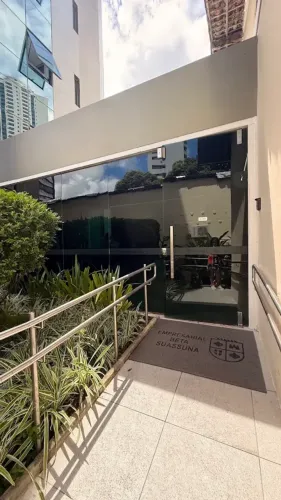 Escritório para aluguel com 122 metros quadrados em Casa Forte - Recife - PE