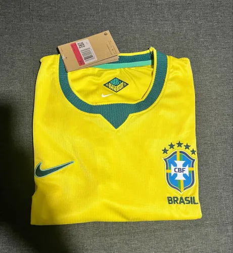 Camisa fan feminina Brasil 2026