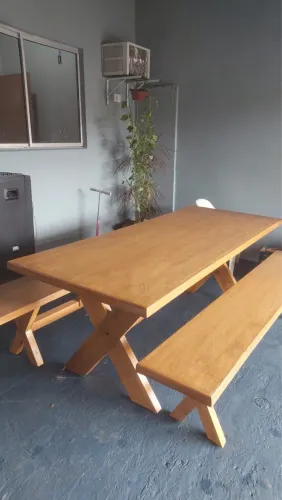 Mesa de madeira