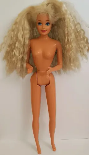 Barbie Vintage corpo 1966 e cabeça 1976 joelho dobrável (IMPECÁVEL)