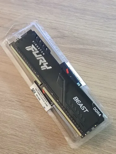 MEMÓRIA RAM DDR4 8GB 2400MHZ