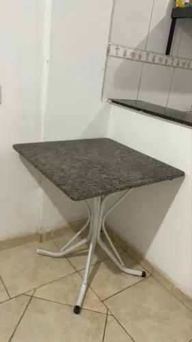 Mesa de mármore