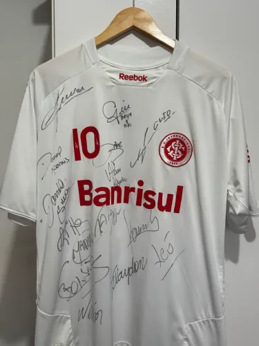 Camisa do Internacional autografada G
