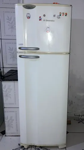 Geladeira Electrolux