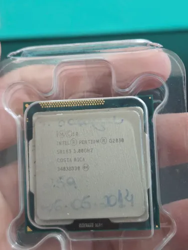 Processador PENTIUM g2120 2x2 núcleos/trads