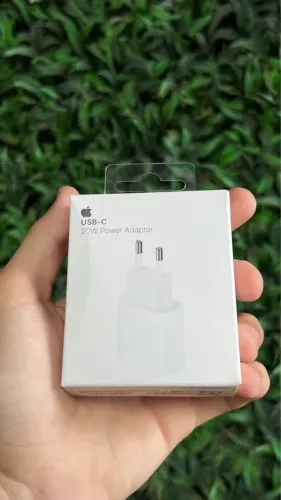 Carregador USB-C 20W Primeira Linha - Compatível com iPhone