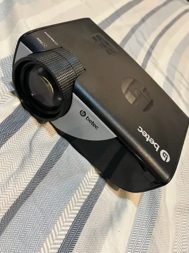 ? Projetor Betec BT836 ? HD