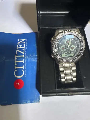 Relógio Citizen Pro Master Combo C110