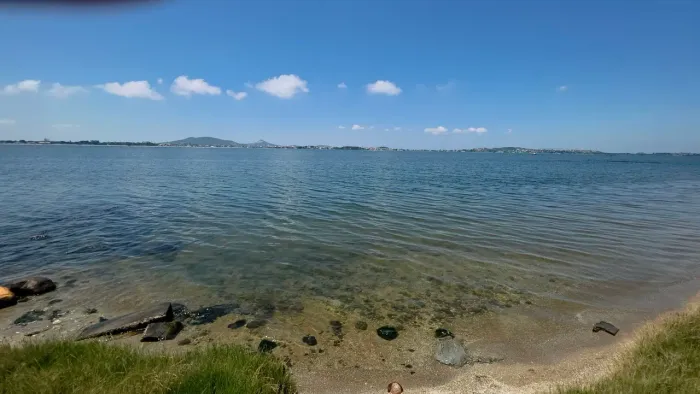 Imperdivel Terreno Espetácular de Frente Para a Lagoa em São Pedro da Aldeia 