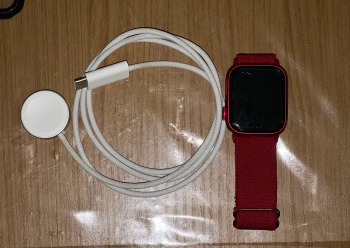 AppleWatch Series 9 GPS 41MM Vermelho (Red Edition)