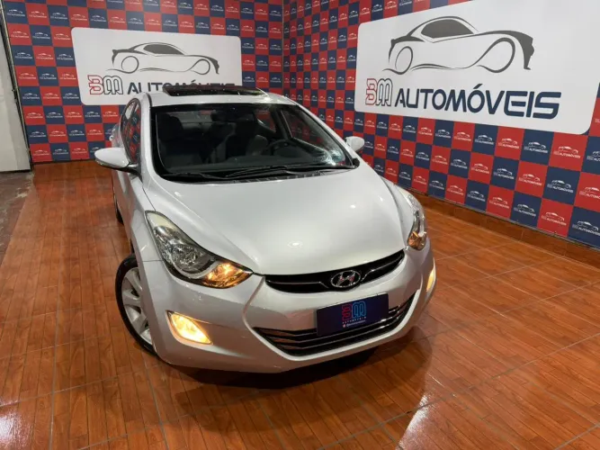 Hyundai Elantra GLS 1.8 16V Aut. 2012