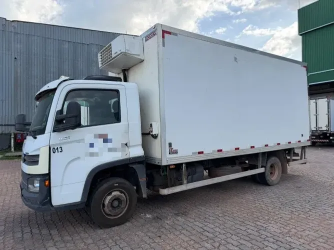 VW 11180 Baú Frigorífico Thermoking Ano 2019