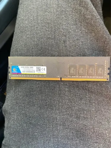 Memória RAM 8GB DDR4