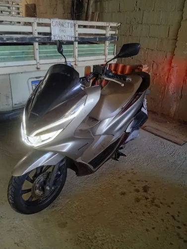 PCX 2022