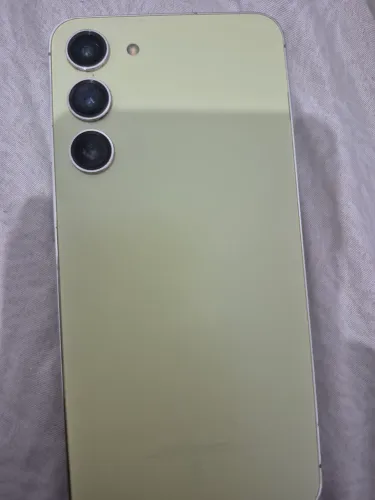 Samsung s23plus Caiu no mar e não liga mais.