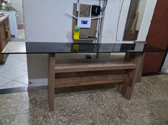 Aparador de vidro 200cm