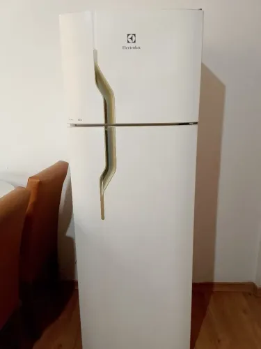 Geladeira eletrolux