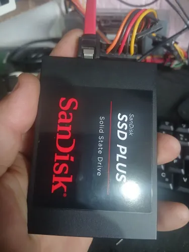 SSD 480 GIGAS SCANDISK. * zap