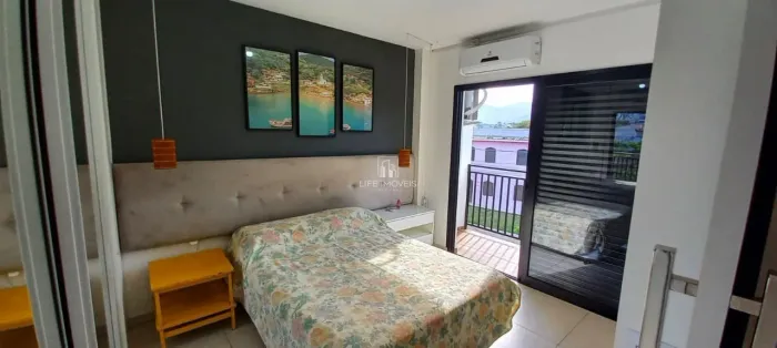 Apartamento à venda em Garopaba/SC no bairro Ferraz com 1 quarto e sacada a 900m da praia
