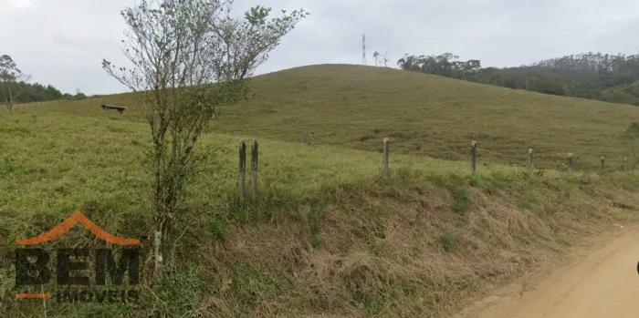 Terreno Á venda com 28.646,57 m² no Centro de Ilhota | SC