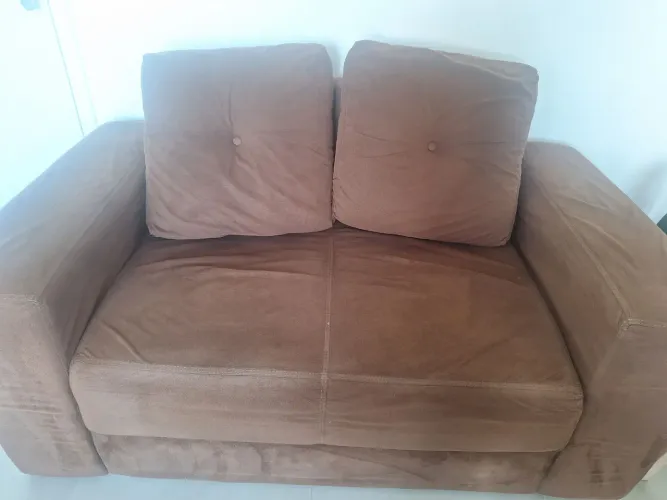 Sofá dois lugares