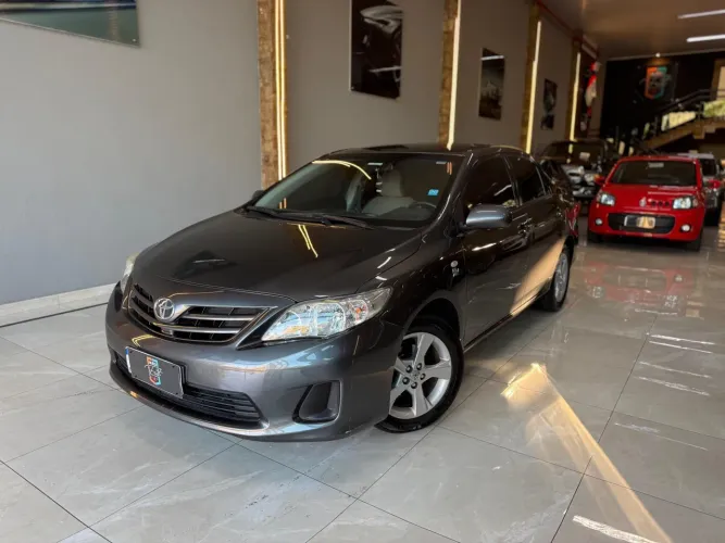 Toyota Corolla GLI 1.8 Flex 16V Aut. 2012