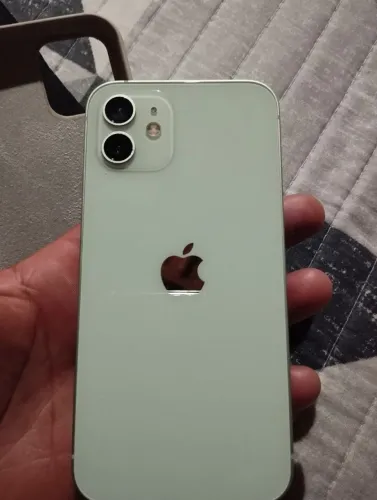 iPhone 12