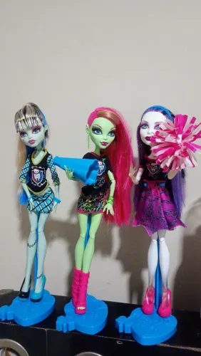 Lote monster high Ghoul Spirit (líder de torcida)