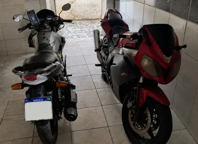 vendo ou troco 2 motos leia o anuncio