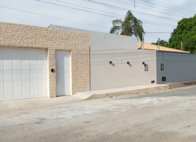 VENDE-SE Chácara! em São Jose dos Salgados / Itaúna. Área total: 1.489,30m2, 3 quartos.
