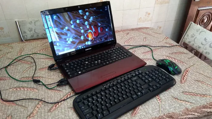 Notebook Samsung R580,I5 2.27Ghz,4Gb,500Gb,Nvidia 310M Hd,15.6',Brinde Mouse Teclado Gamer