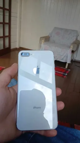 iPhone 8 Plus 