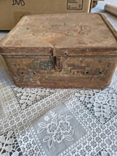 Lata antiga Vintage
