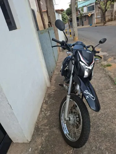 Vendo Honda Bros 160