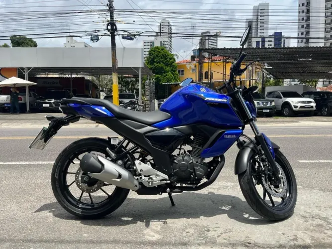 FZ 150 nova