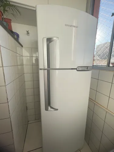 Geladeira Brastemp Frost Free 352L