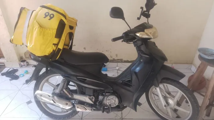 Vendo moto 