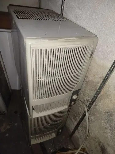Ar de janela 7.500 BTUs funcionando e já higenizado