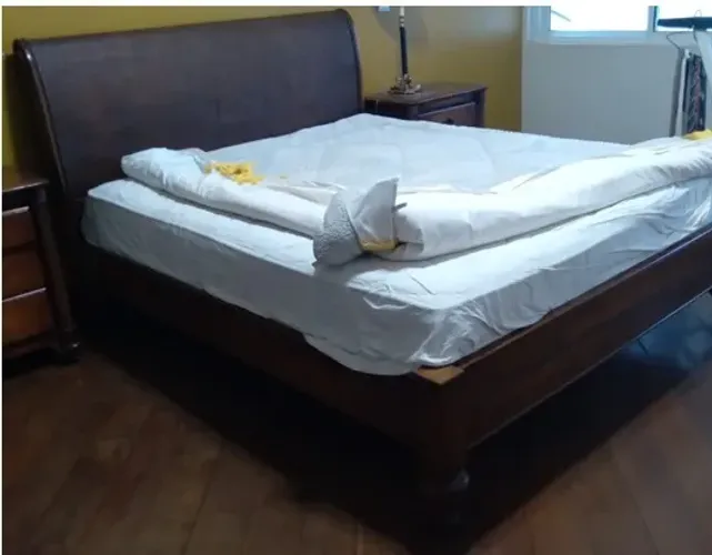 Cama de casal da Sierra Móveis