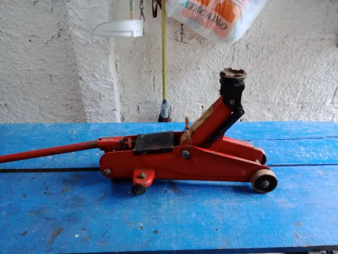 Macaco automotivo jacaré 