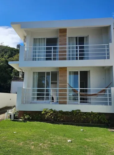 Apartamento em frente à praia em Santo Antônio de Lisboa