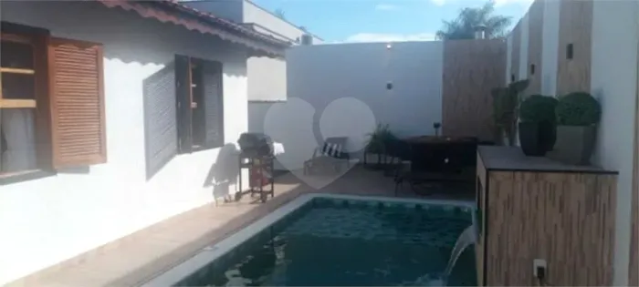 Casa à venda com 3 quartos, sendo 1 suíte, no condomínio Aruã Eco Park, Mogi das Cruzes - 