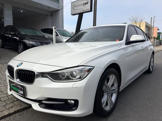 BMW 320I A 2.0 Turbo/activeflex 16V 184cv 4P 2015