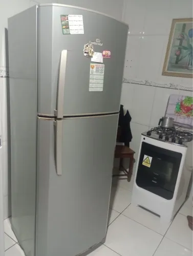 Vendo Geladeira Continental 475L